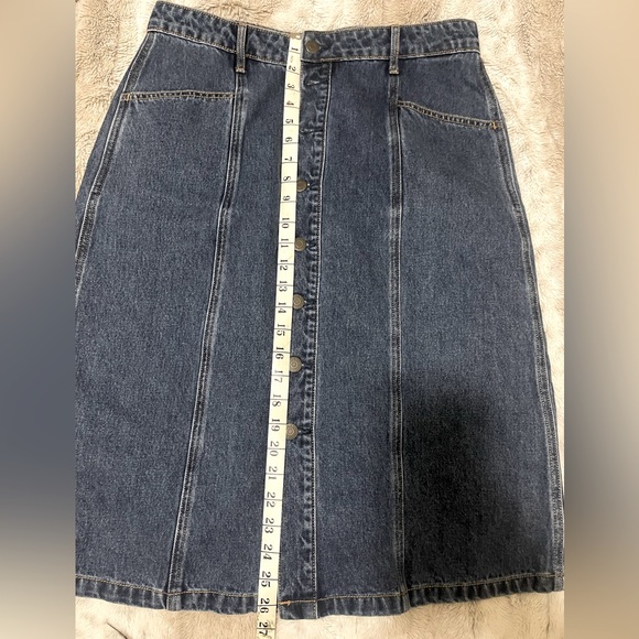 Button down denim skirt - Picture 4 of 6